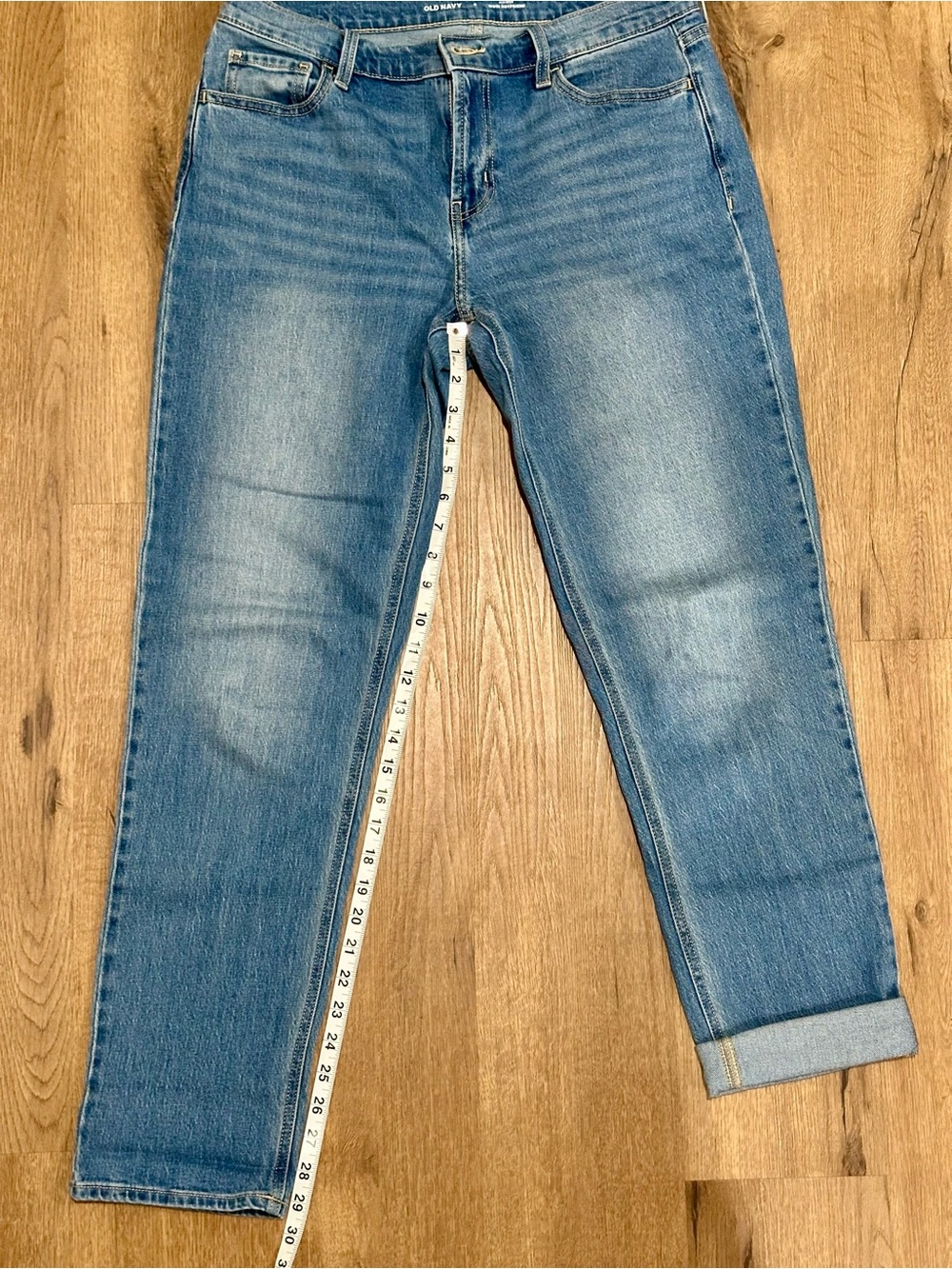 Old Navy Mid-Rise Wow Boyfriend Straight Women’s Jeans Size 6 Like New - Picture 15 of 15